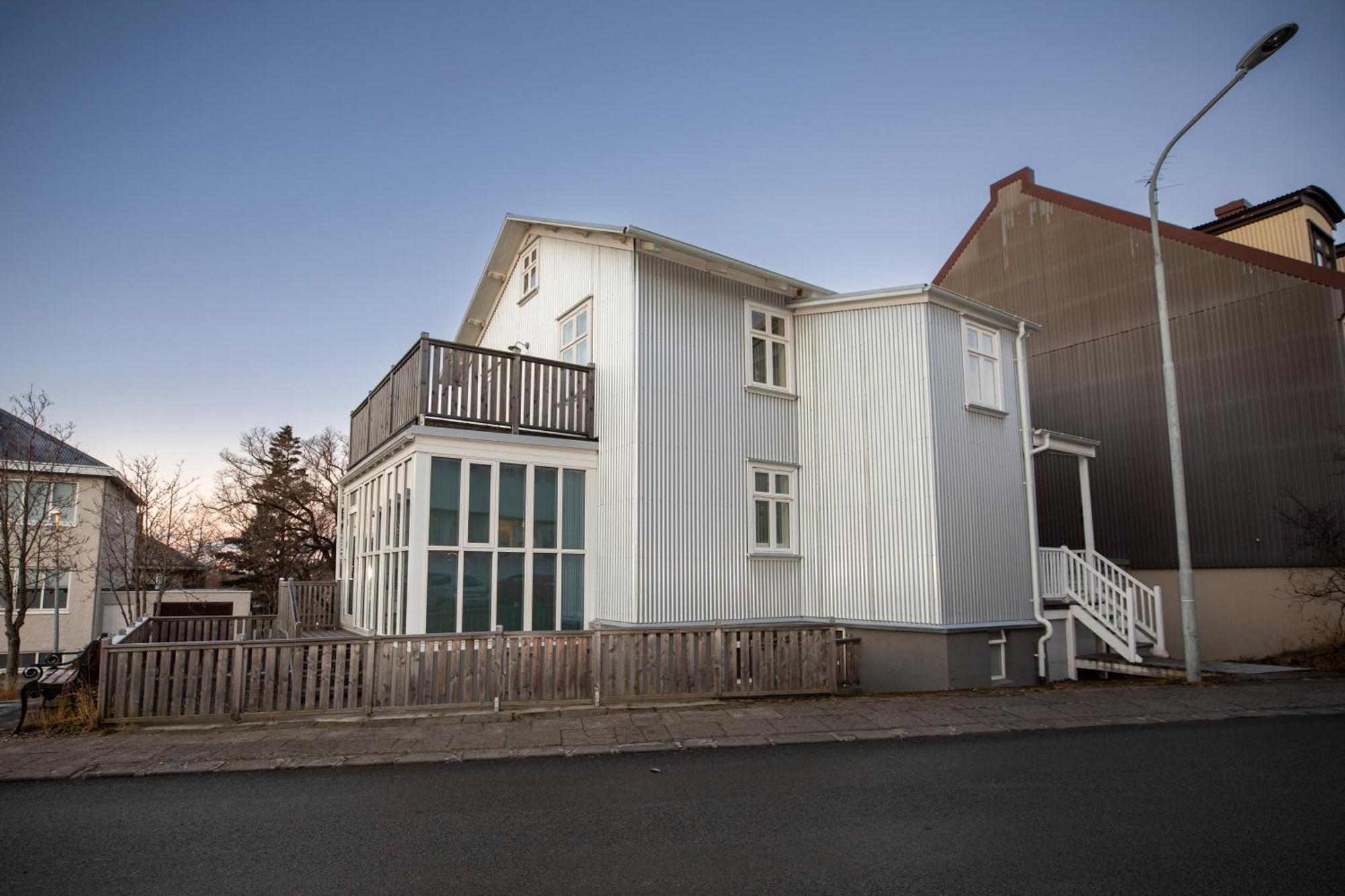 Day Dream Soleyjargata Rooms & Apartments Reykjavik Exterior photo